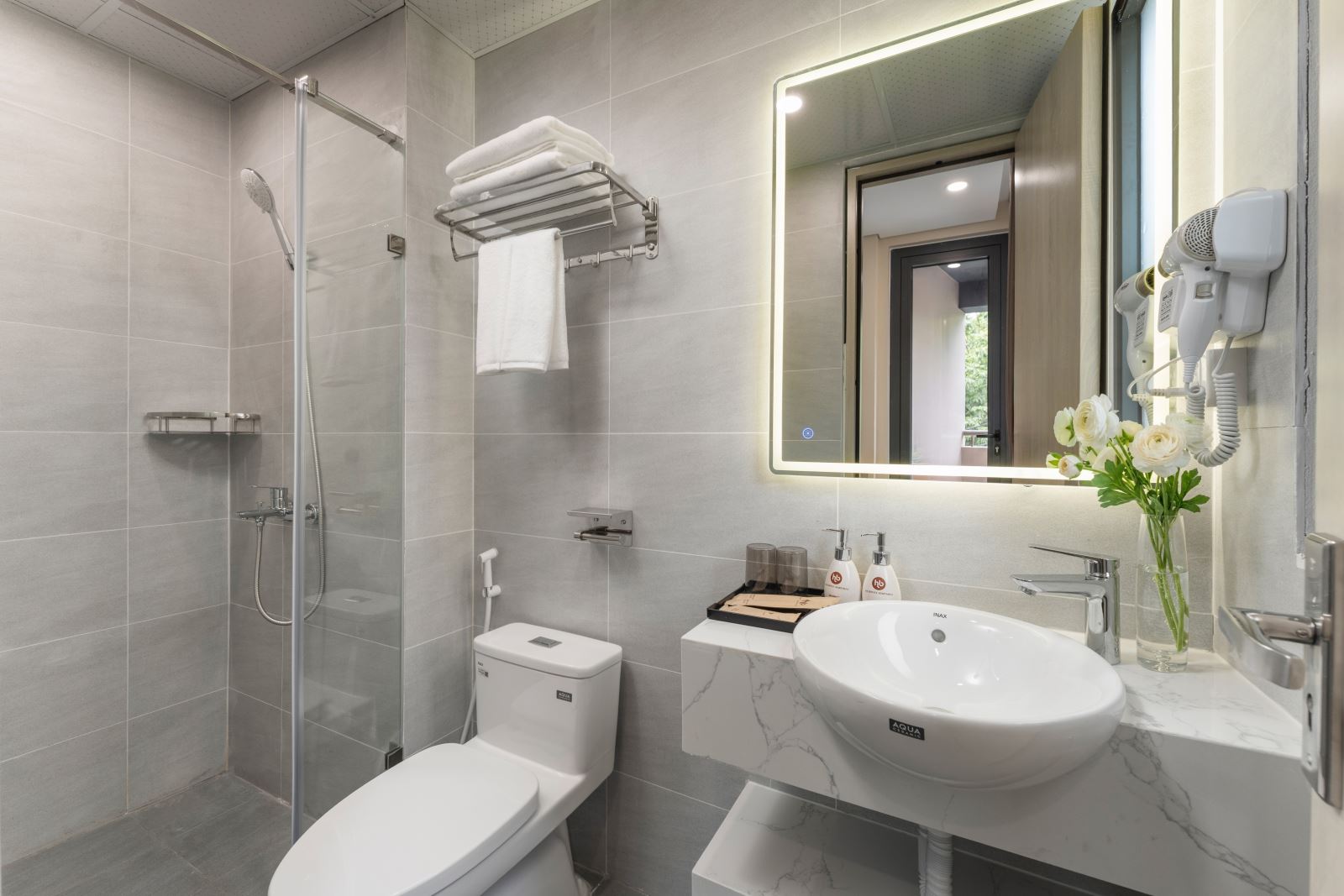 HB Serviced Apartment - Lô 9 E5 Cầu Diễn/ 332 Hoàng Công Chất